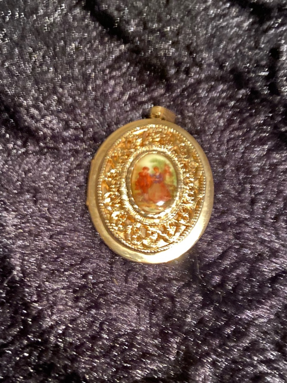Gold-Tone Vintage Oval Locket Pendant with Painted Enamel Center